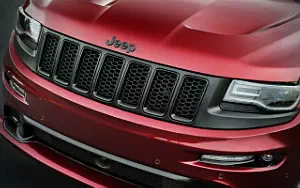   Jeep Grand Cherokee SRT Night - 2016