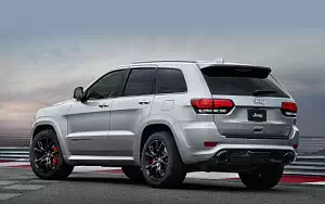   Jeep Grand Cherokee SRT - 2016