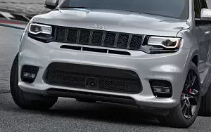   Jeep Grand Cherokee SRT - 2016