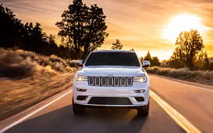   Jeep Grand Cherokee Summit - 2016