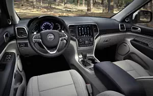   Jeep Grand Cherokee Summit - 2016