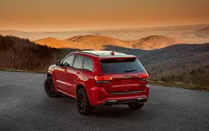   Jeep Grand Cherokee Trackhawk - 2017