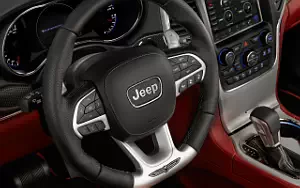   Jeep Grand Cherokee Trackhawk - 2017