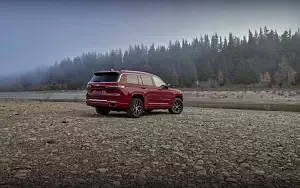   Jeep Grand Cherokee L Overland - 2021