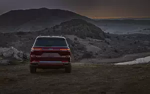   Jeep Grand Cherokee L Overland - 2021