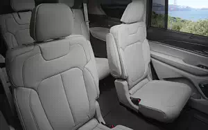   Jeep Grand Cherokee L Overland - 2021