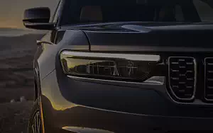   Jeep Grand Cherokee L Summit - 2021
