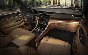   Jeep Grand Cherokee L Summit - 2021
