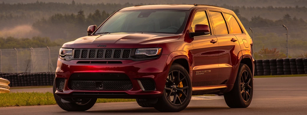   Jeep Grand Cherokee Trackhawk - 2018 - Car wallpapers