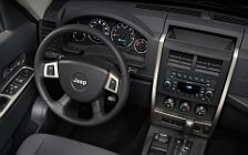   Jeep Liberty Renegade - 2010
