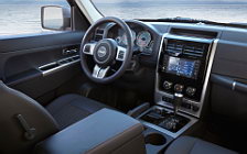   Jeep Liberty Arctic - 2012