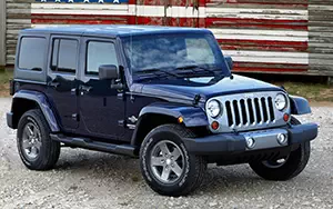   Jeep Wrangler Unlimited Freedom Edition - 2012