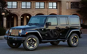   Jeep Wrangler Unlimited Dragon - 2014