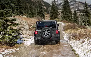   Jeep Wrangler Unlimited Sahara - 2018