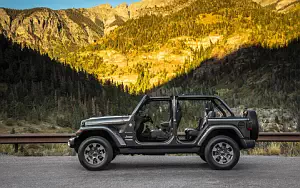   Jeep Wrangler Unlimited Sahara - 2018