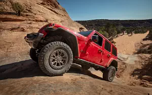   Jeep Wrangler Unlimited Rubicon 392 (Firecracker Red) - 2021