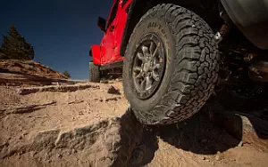   Jeep Wrangler Unlimited Rubicon 392 (Firecracker Red) - 2021