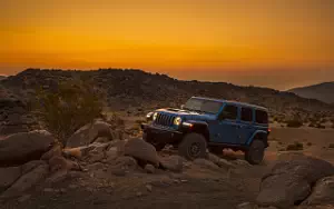   Jeep Wrangler Unlimited Rubicon 392 (Hydro Blue) - 2021
