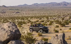   Jeep Wrangler Unlimited Rubicon 392 with Jeep Performance Parts - 2021