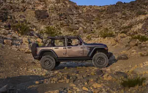   Jeep Wrangler Unlimited Rubicon 392 with Jeep Performance Parts - 2021