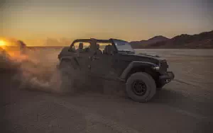   Jeep Wrangler Unlimited Rubicon 392 with Jeep Performance Parts - 2021