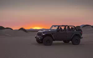   Jeep Wrangler Unlimited Rubicon 392 with Jeep Performance Parts - 2021