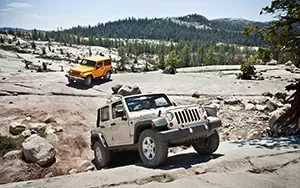   Jeep Wrangler Rubicon - 2012