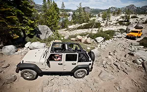   Jeep Wrangler Rubicon - 2012