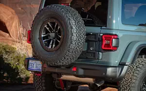   Jeep Wrangler Rubicon X with Xtreme 35 Tire Package - 2023