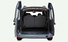   Lada Largus - 2012