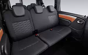 Обои автомобили Lada Largus Cross Quest - 2020