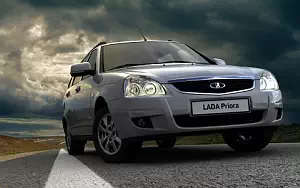   Lada Priora Universal - 2013