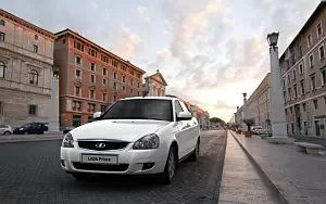   Lada Priora - 2013