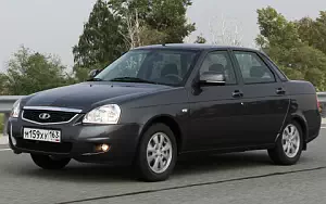   Lada Priora - 2013
