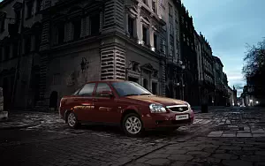   Lada Priora - 2013