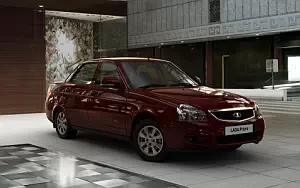   Lada Priora - 2013