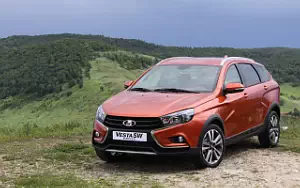 Обои автомобили Lada Vesta SW Cross - 2017