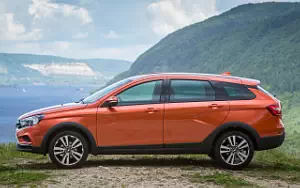 Обои автомобили Lada Vesta SW Cross - 2017
