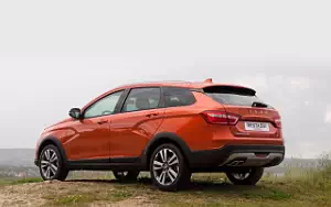 Обои автомобили Lada Vesta SW Cross - 2017