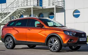 Обои автомобили Lada Vesta SW Cross - 2017