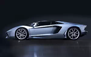   Lamborghini Aventador LP 700-4 Roadster - 2012
