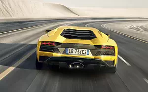   Lamborghini Aventador S - 2017