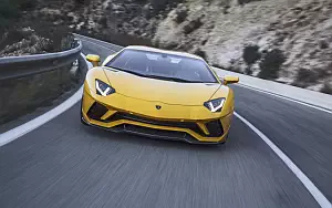   Lamborghini Aventador S - 2017