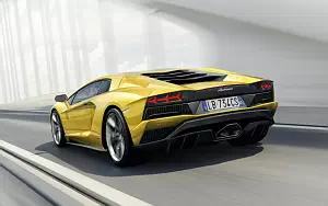   Lamborghini Aventador S - 2017