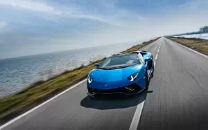   Lamborghini Aventador LP 780-4 Ultimae Roadster - 2021