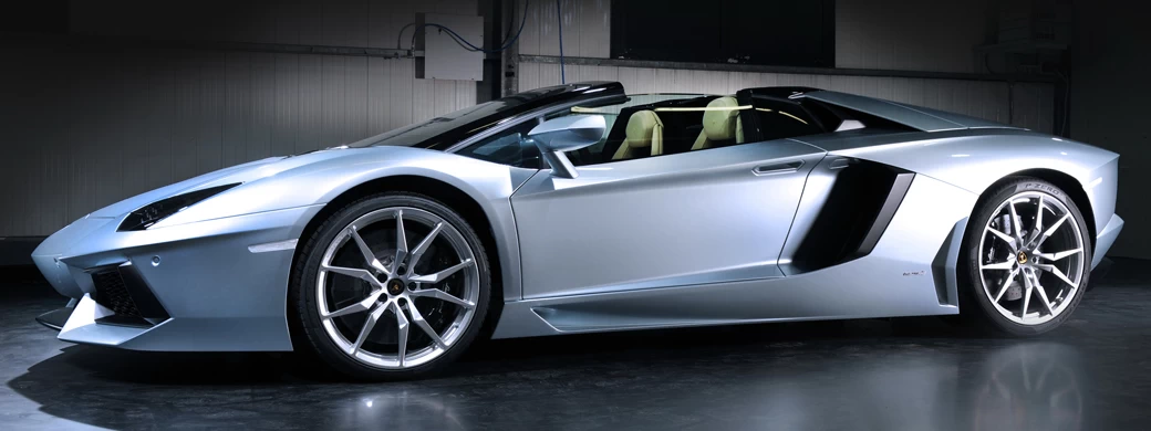   Lamborghini Aventador LP 700-4 Roadster - 2012 - Car wallpapers