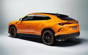   Lamborghini Urus Pearl Capsule - 2020