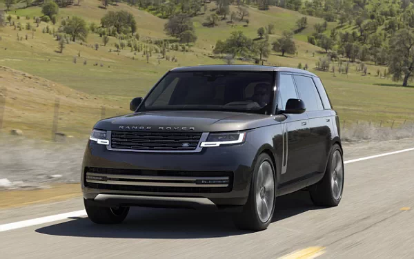   Range Rover SE P400 LWB US-spec - 2022