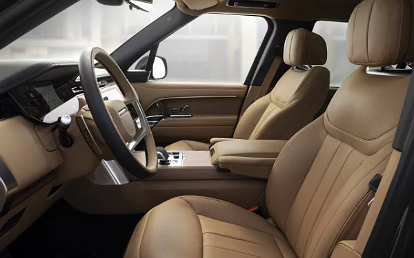   Range Rover SE P400 LWB US-spec - 2022