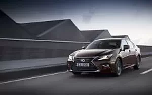   Lexus ES 250 - 2015